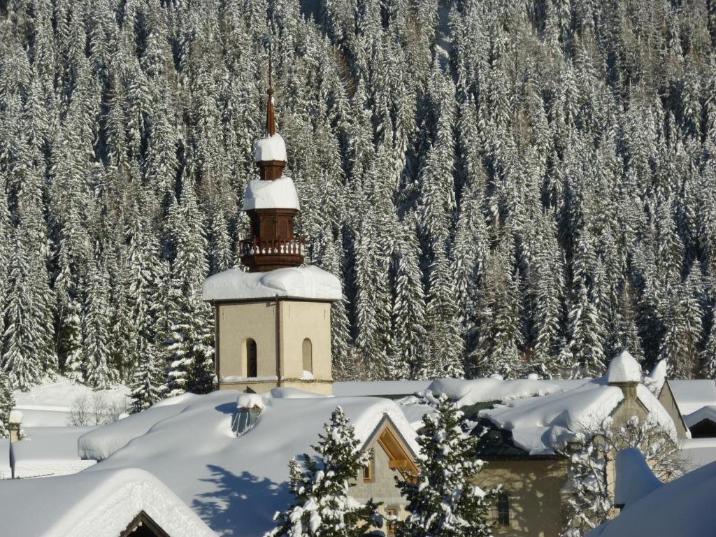 Hotel Restaurant La Couronne Chamonix Dış mekan fotoğraf