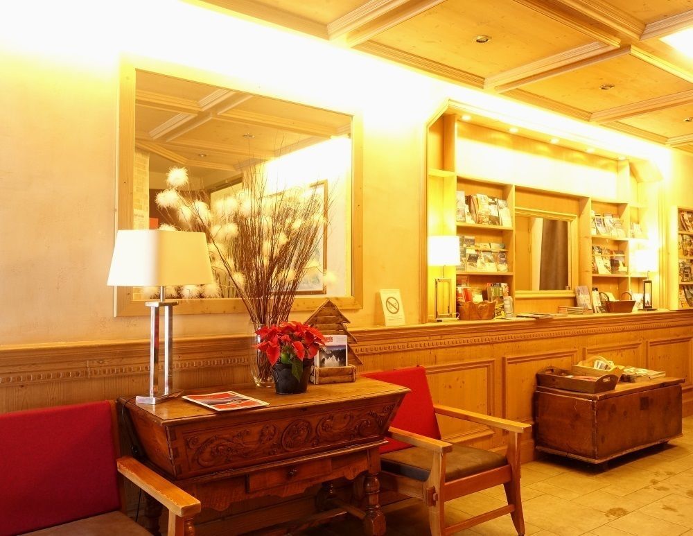 Hotel Restaurant La Couronne Chamonix Dış mekan fotoğraf