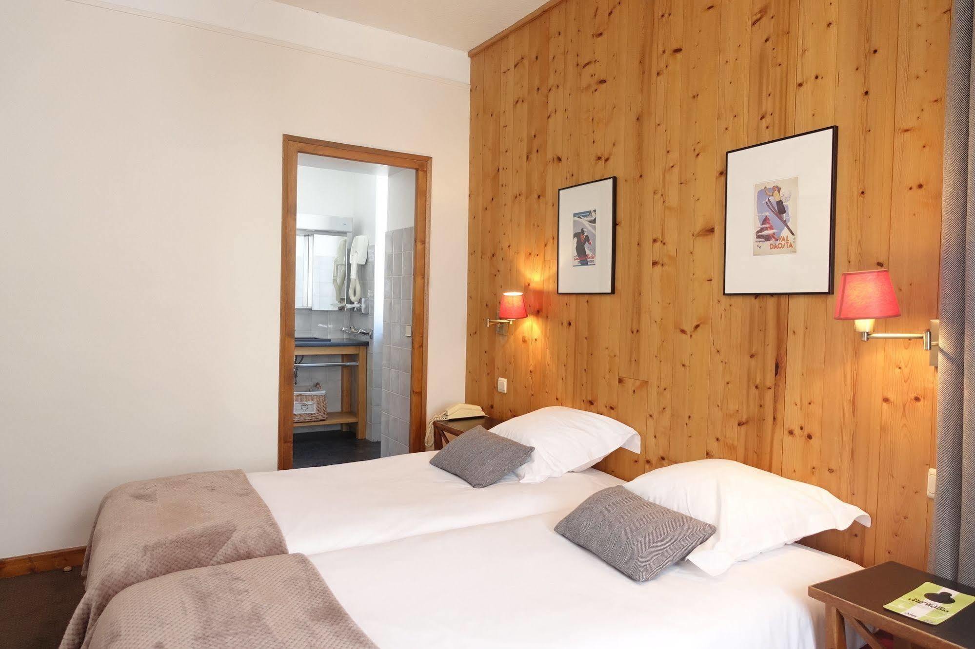 Hotel Restaurant La Couronne Chamonix Dış mekan fotoğraf